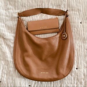 Michael Kors Large Lydia Hobo & matching wallet